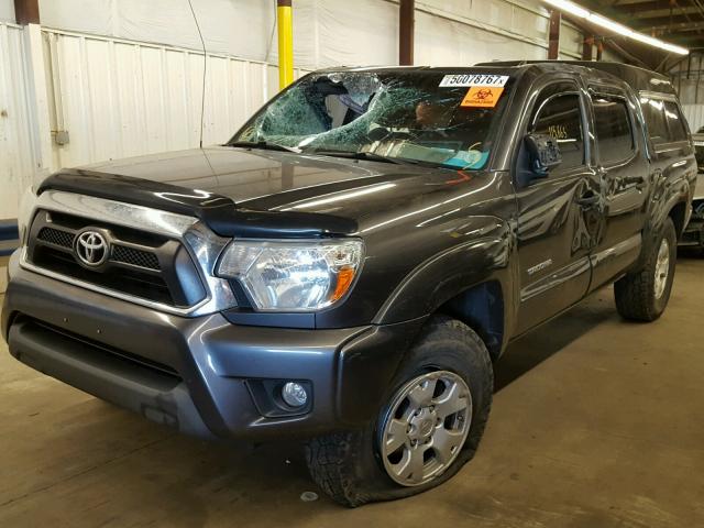 5TFLU4ENXCX025111 - 2012 TOYOTA TACOMA DOU CHARCOAL photo 2