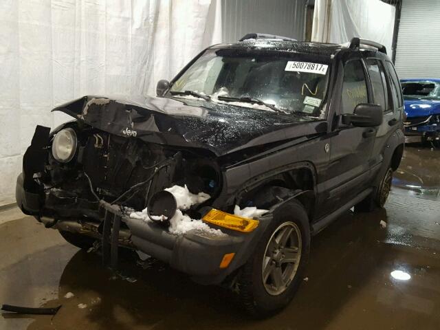 1J4GL38K35W613659 - 2005 JEEP LIBERTY RE BLACK photo 2