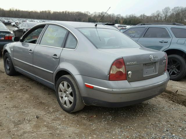 WVWTH63B52P172590 - 2002 VOLKSWAGEN PASSAT GLX GRAY photo 3