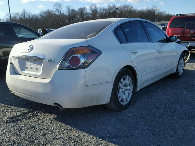 1N4AL2AP0BC163953 - 2011 NISSAN ALTIMA BAS WHITE photo 4