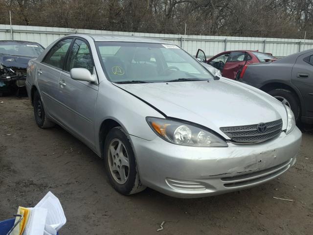 4T1BF32K83U544875 - 2003 TOYOTA CAMRY LE SILVER photo 1