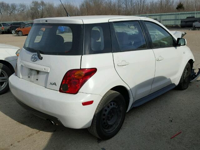 JTKKT624850103525 - 2005 TOYOTA SCION XA WHITE photo 4