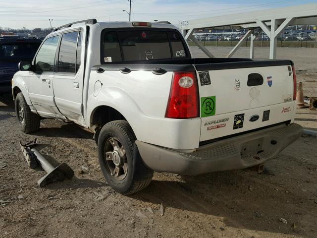 1FMZU77E92UB71570 - 2002 FORD EXPLORER S WHITE photo 3