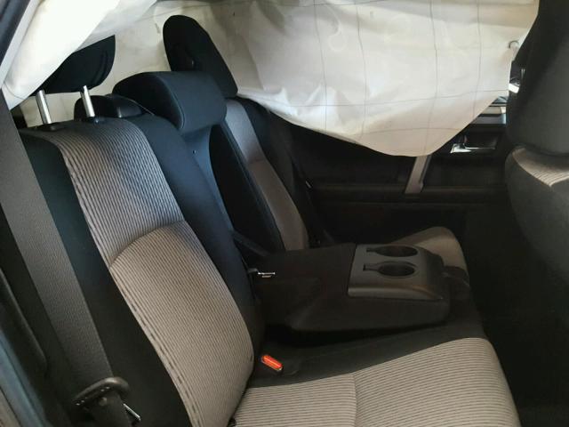 JTEBU5JR5J5532173 - 2018 TOYOTA 4RUNNER SR GRAY photo 6