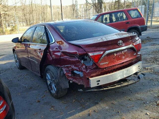4T1BF1FK6HU728184 - 2017 TOYOTA CAMRY LE RED photo 3