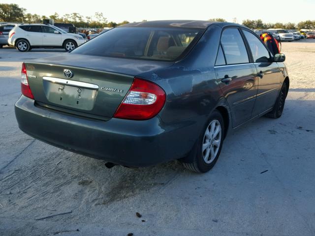 JTDBE32KX30236783 - 2003 TOYOTA CAMRY LE GREEN photo 4