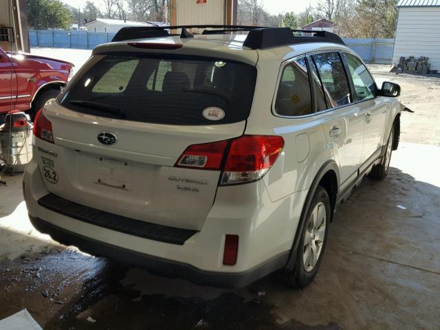 4S4BRDKC5B2345735 - 2011 SUBARU OUTBACK 3. WHITE photo 4