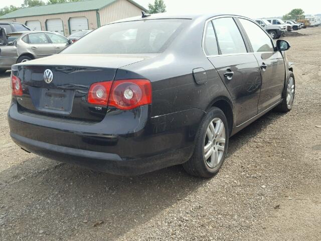 3VWDT71KX6M046312 - 2006 VOLKSWAGEN JETTA TDI BLACK photo 4