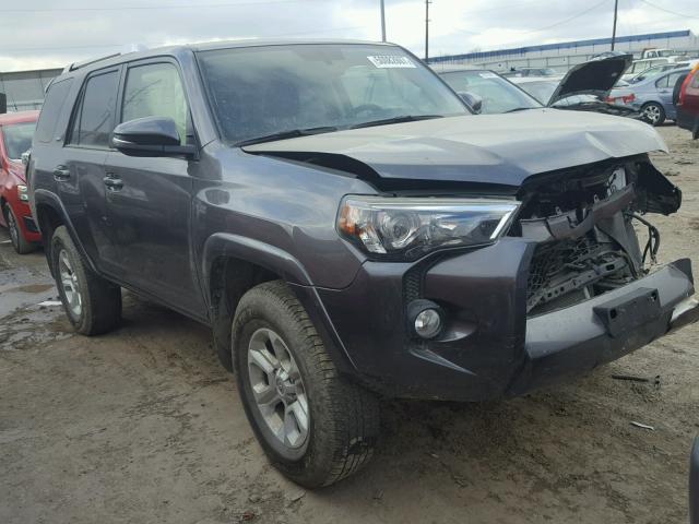 JTEBU5JR7G5368143 - 2016 TOYOTA 4RUNNER SR GRAY photo 1