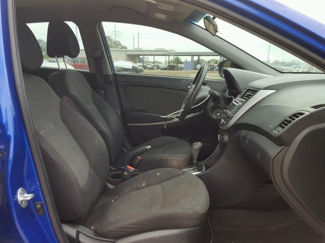 KMHCT5AE0DU127515 - 2013 HYUNDAI ACCENT GLS BLUE photo 5