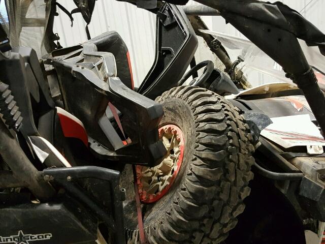 3JBPXAP2XFJ000363 - 2015 CAN-AM MAVERICK 1 WHITE photo 5