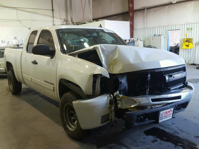 1GCSKSE34AZ183000 - 2010 CHEVROLET SILVERADO WHITE photo 1