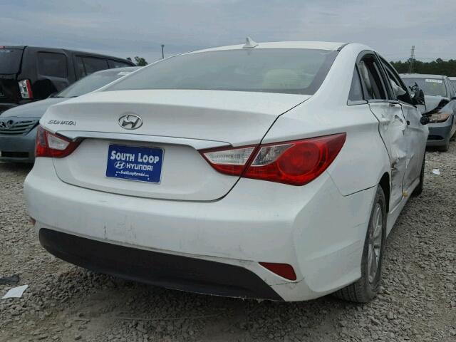 5NPEB4AC5EH839166 - 2014 HYUNDAI SONATA GLS WHITE photo 4