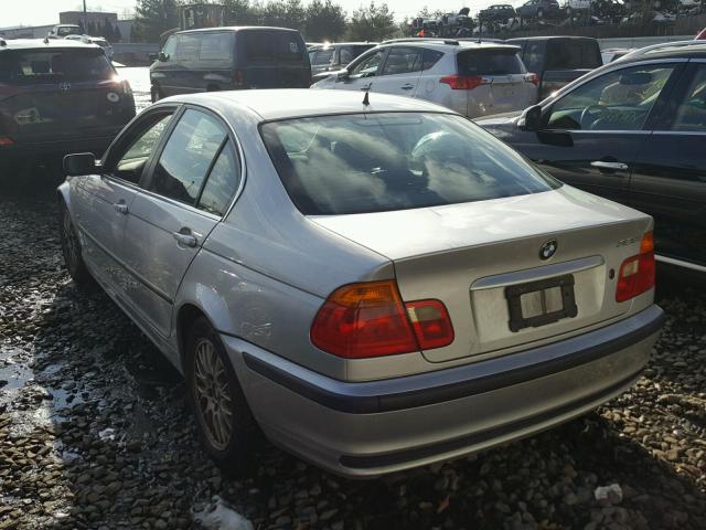 WBAAM5347YKG18355 - 2000 BMW 328 I SILVER photo 3