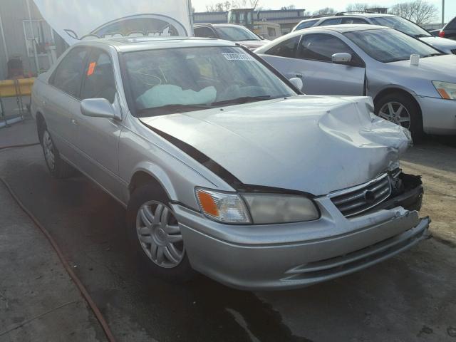 JT2BF28K5Y0264246 - 2000 TOYOTA CAMRY LE SILVER photo 1