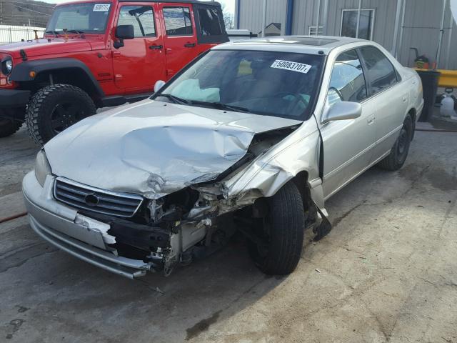JT2BF28K5Y0264246 - 2000 TOYOTA CAMRY LE ვერცხლისფერი ფოტო 2