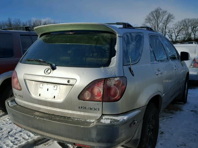 JT6HF10U0Y0154558 - 2000 LEXUS RX 300 SILVER photo 4