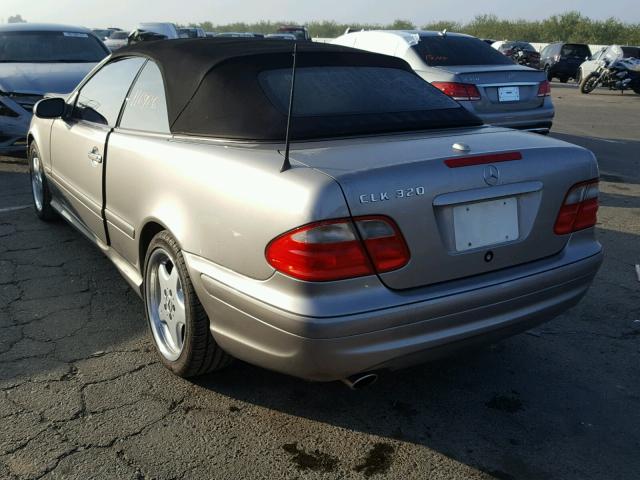 WDBLK65G83T141528 - 2003 MERCEDES-BENZ CLK 320 GRAY photo 3