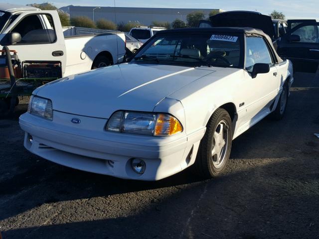 1FACP45E1NF174884 - 1992 FORD MUSTANG GT WHITE photo 2