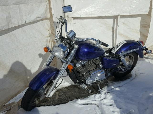 1HFSC43004A404960 - 2004 HONDA VT1100 C2 PURPLE photo 2