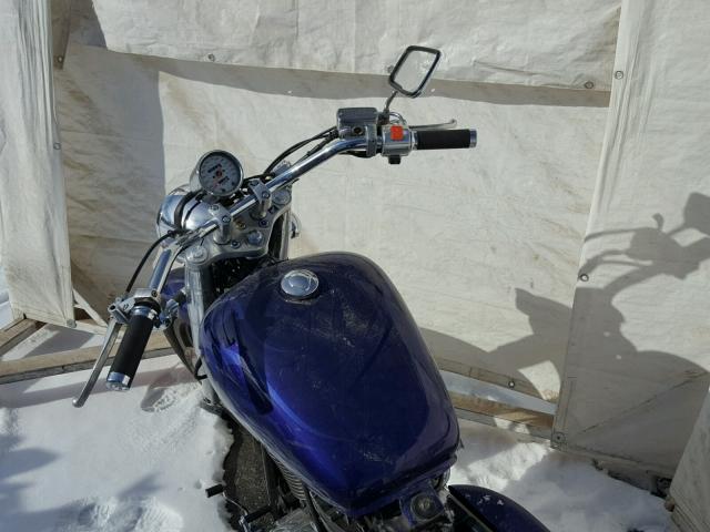 1HFSC43004A404960 - 2004 HONDA VT1100 C2 PURPLE photo 5