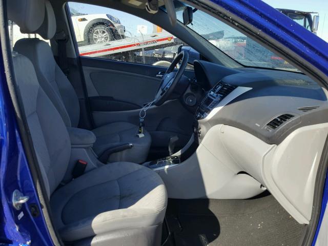 KMHCU4AE7EU735668 - 2014 HYUNDAI ACCENT GLS BLUE photo 5