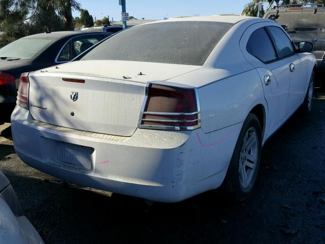 2B3KA43G57H801407 - 2007 DODGE CHARGER SE WHITE photo 4