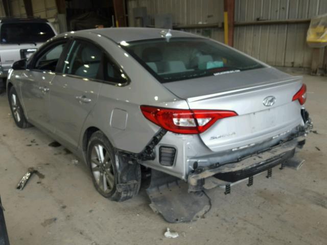 5NPE24AF9FH175045 - 2015 HYUNDAI SONATA SE SILVER photo 3