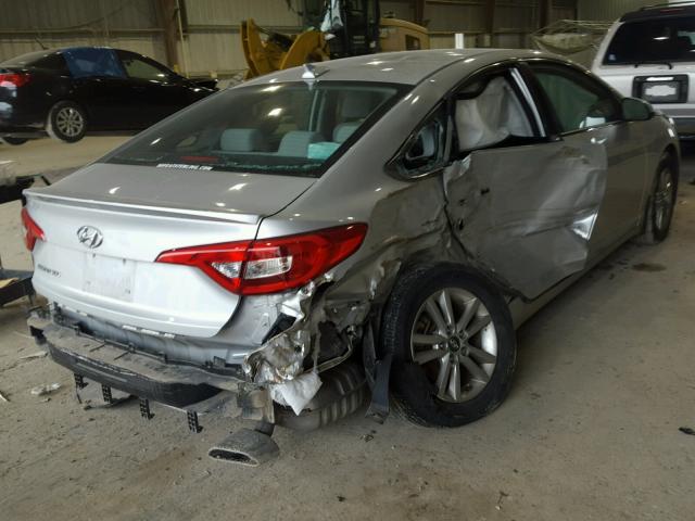 5NPE24AF9FH175045 - 2015 HYUNDAI SONATA SE SILVER photo 4