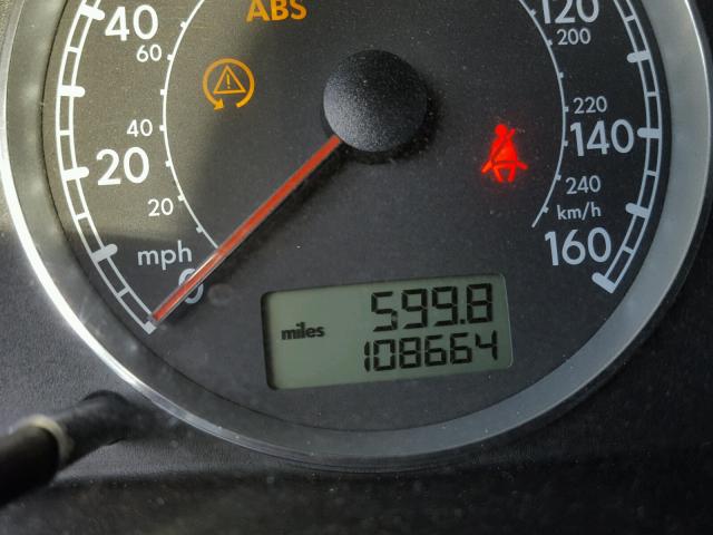 WVWAD63B95P050466 - 2005 VOLKSWAGEN PASSAT GLS GREEN photo 8