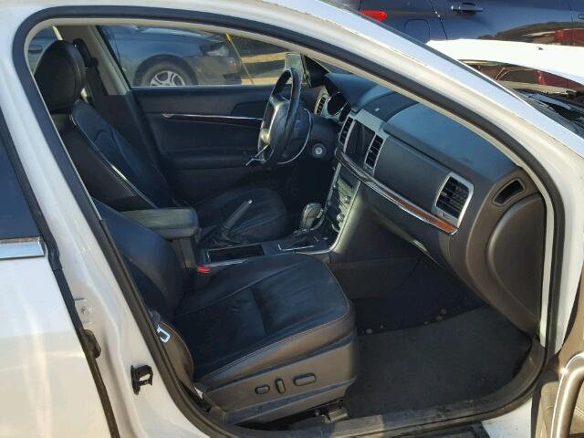 3LNHL2GC6BR756002 - 2011 LINCOLN MKZ Blanco foto 5