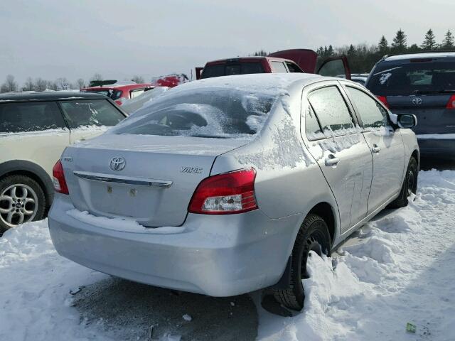 JTDBT923271041231 - 2007 TOYOTA YARIS SILVER photo 4