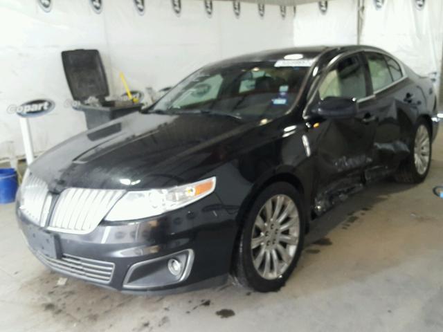 1LNHM93R79G635366 - 2009 LINCOLN MKS BLACK photo 2