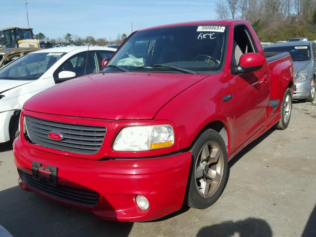 2FTZF073X1CA60867 - 2001 FORD F150 SVT L RED photo 2