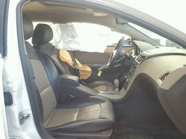 1G1ZE5EB8A4100706 - 2010 CHEVROLET MALIBU LTZ 白色 照片 5