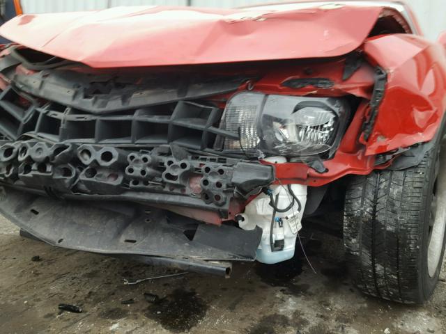 2G1FA1E36C9175405 - 2012 CHEVROLET CAMARO LS RED photo 9