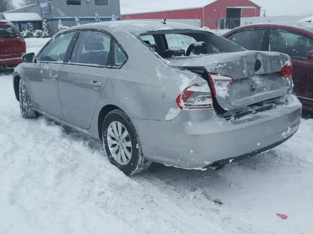 1VWAH7A35CC096769 - 2012 VOLKSWAGEN PASSAT S فضي صورة 3