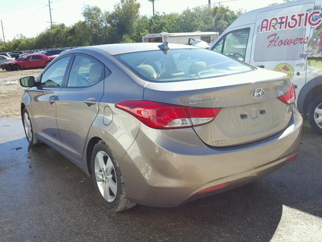 5NPDH4AE9DH434079 - 2013 HYUNDAI ELANTRA GL TAN photo 3