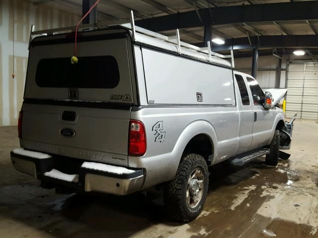 1FT7X2B63FEB74714 - 2015 FORD F250 SUPER SILVER photo 4