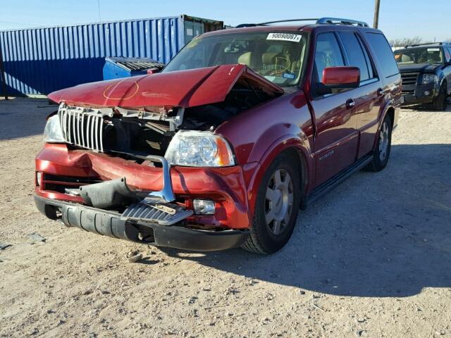 5LMFU27545LJ13153 - 2005 LINCOLN NAVIGATOR RED photo 2