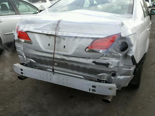 4T1BK3DB8BU423366 - 2011 TOYOTA AVALON BAS SILVER photo 9