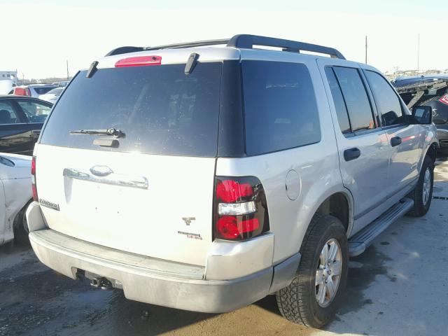 1FMEU62E26UA68254 - 2006 FORD EXPLORER X SILVER photo 4