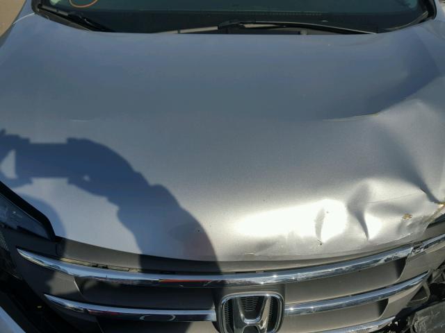 2HKRM3H77CH511212 - 2012 HONDA CR-V EXL SILVER photo 7