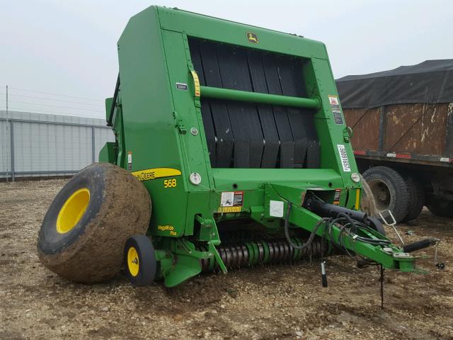 1E00568XCAA366100 - 2010 JOHN DEERE 568 BALER GREEN photo 1