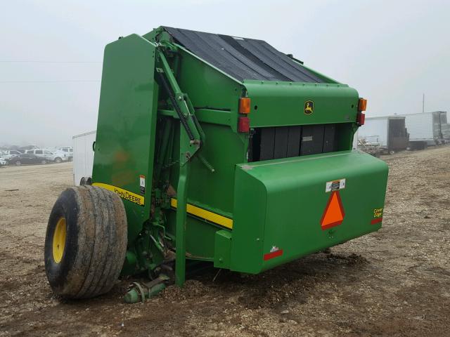 1E00568XCAA366100 - 2010 JOHN DEERE 568 BALER GREEN photo 3