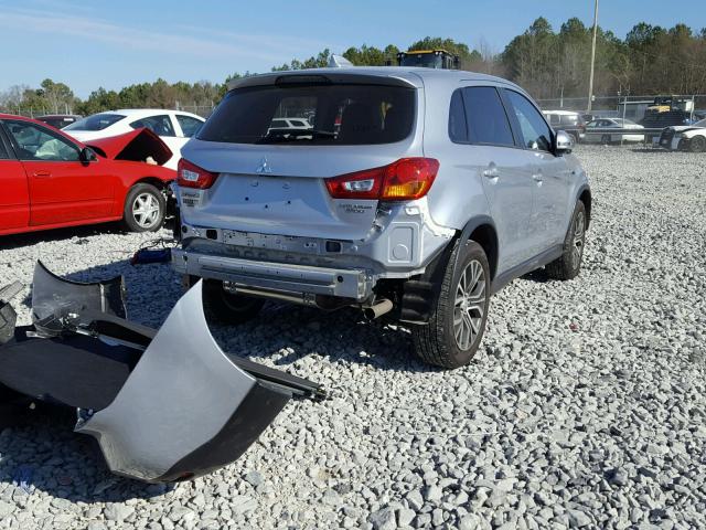 JA4AP3AU0HZ064012 - 2017 MITSUBISHI OUTLANDER SILVER photo 4