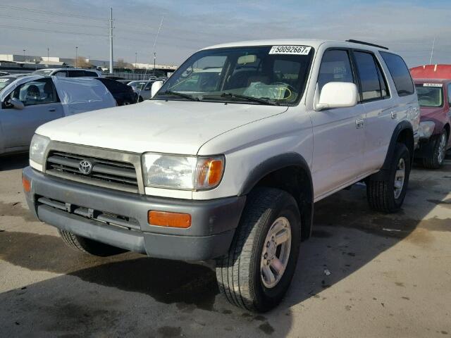 JT3HN86RXT0008933 - 1996 TOYOTA 4RUNNER SR WHITE photo 2