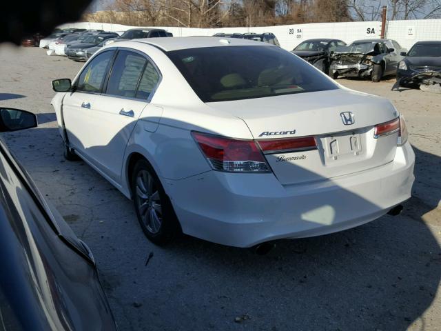 1HGCP3F8XCA024491 - 2012 HONDA ACCORD EXL WHITE photo 3