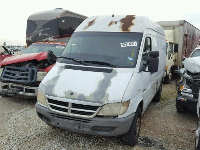 WD0PD644665877453 - 2006 DODGE SPRINTER 2 WHITE photo 2