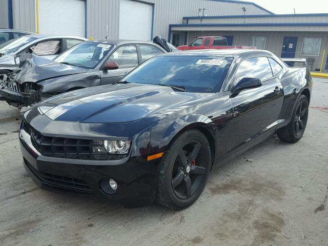 2G1FC1E32D9203017 - 2013 CHEVROLET CAMARO LT BLACK photo 2